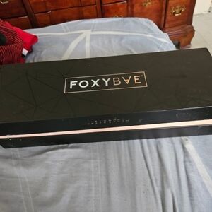 FoxyBae Blowout Hair Brush